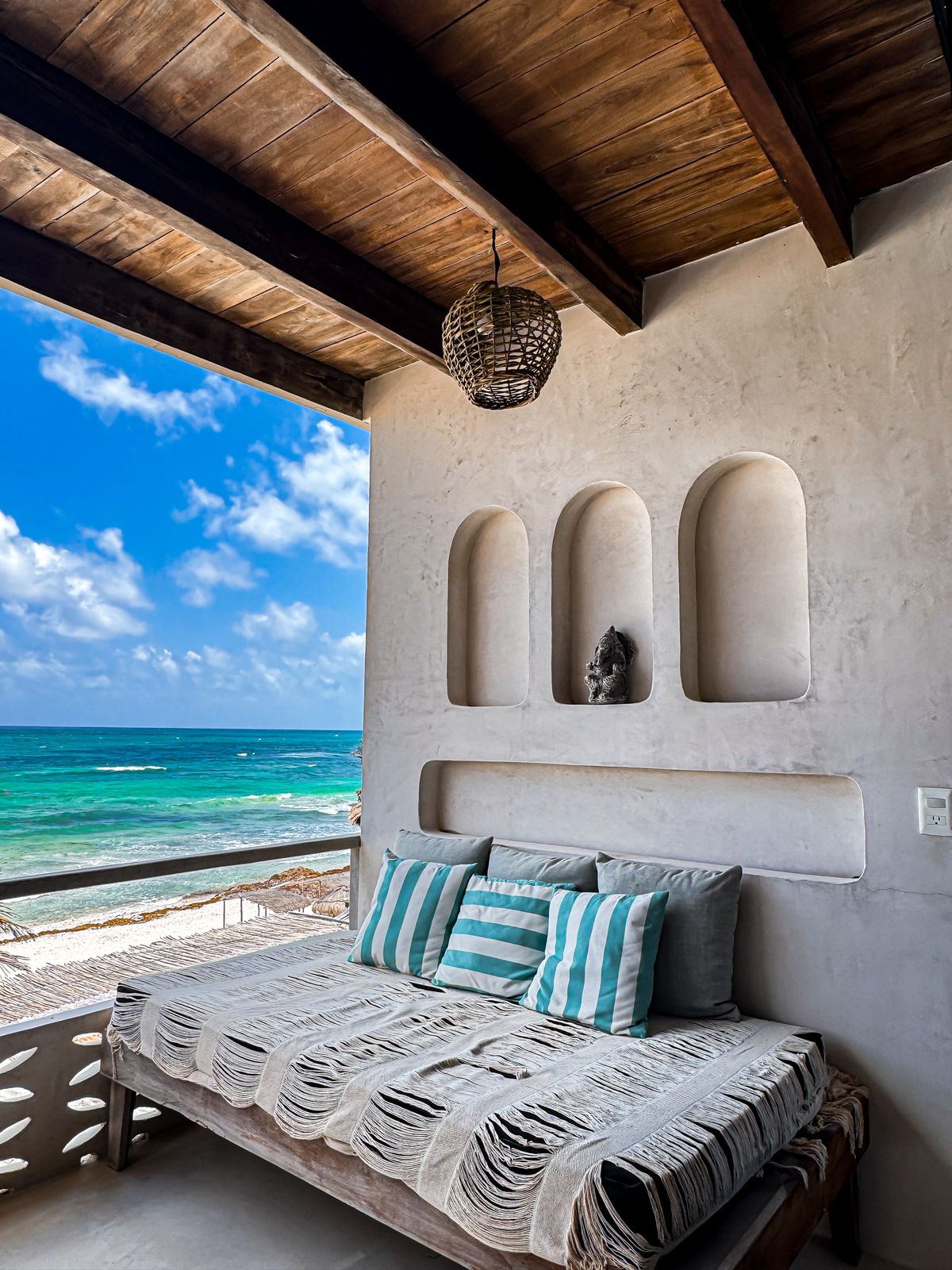 Ocean view daybed